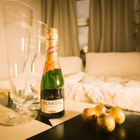 Charming Apartment: Only 10 Minutes To The Center Vienna Esterno foto