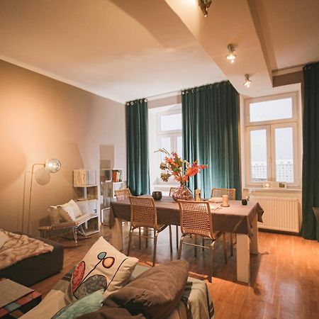 Charming Apartment: Only 10 Minutes To The Center Vienna Esterno foto